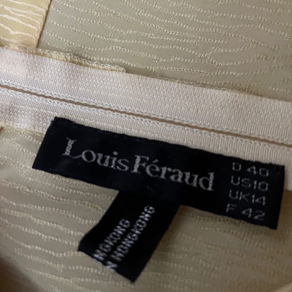 Beautiful silk, bow tie blouse in soft yellow. Louis Feraud, size 10 - Picture 6 of 6